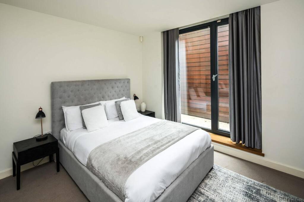 Chic And Spacious Flat Near Bond Street Londres Exterior foto