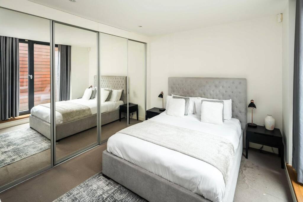 Chic And Spacious Flat Near Bond Street Londres Exterior foto
