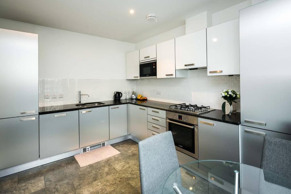 Chic And Spacious Flat Near Bond Street Londres Exterior foto